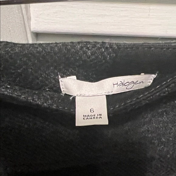 #1138**Halogen Black and Gray Pencil Skirt - Picture 3 of 7